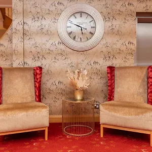 Hotel Tara, Belfast